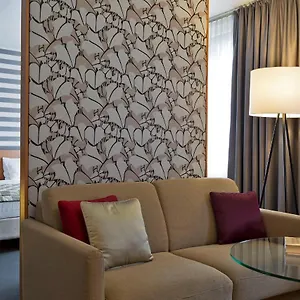 By Ihg **** Вена