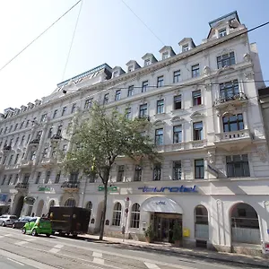 4* Szálloda Brauhof