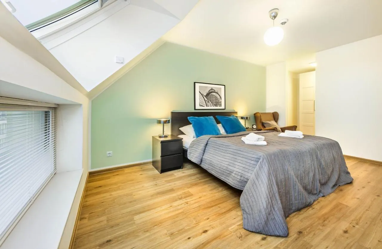 Aparthotel Jimmy'S Apartments Lory Wenen